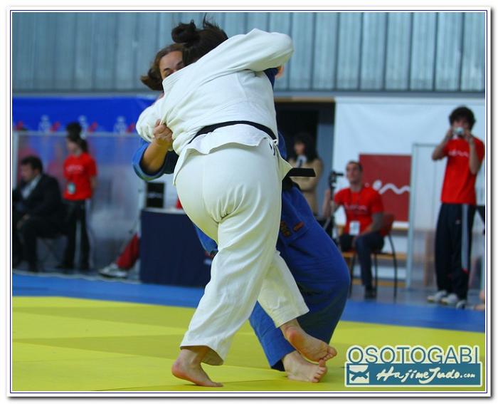 CEU 2011 100155